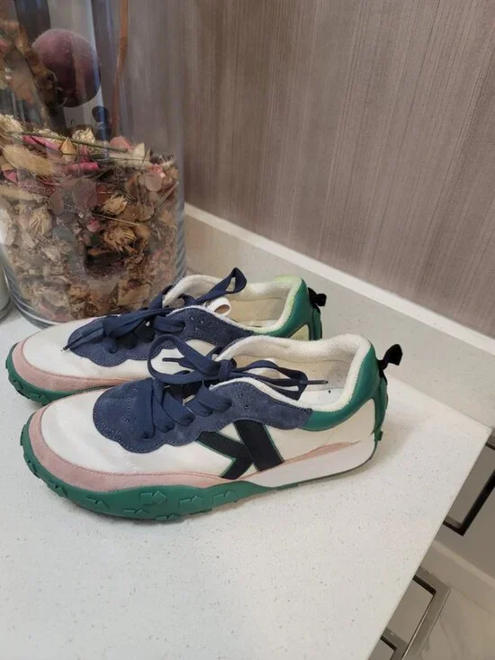 Kate Spade New York K as in Kate Sneaker Green White Leather Women's Size 11 B - Picture 2 of 9